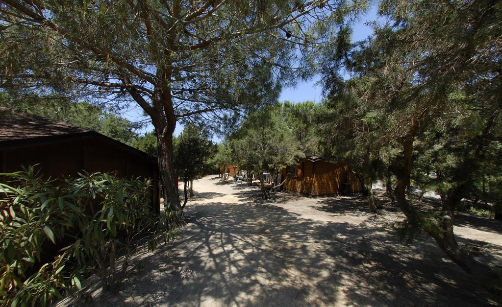 Villaggio Camping Spiaggia Del Riso Villasimius Eksteriør bilde